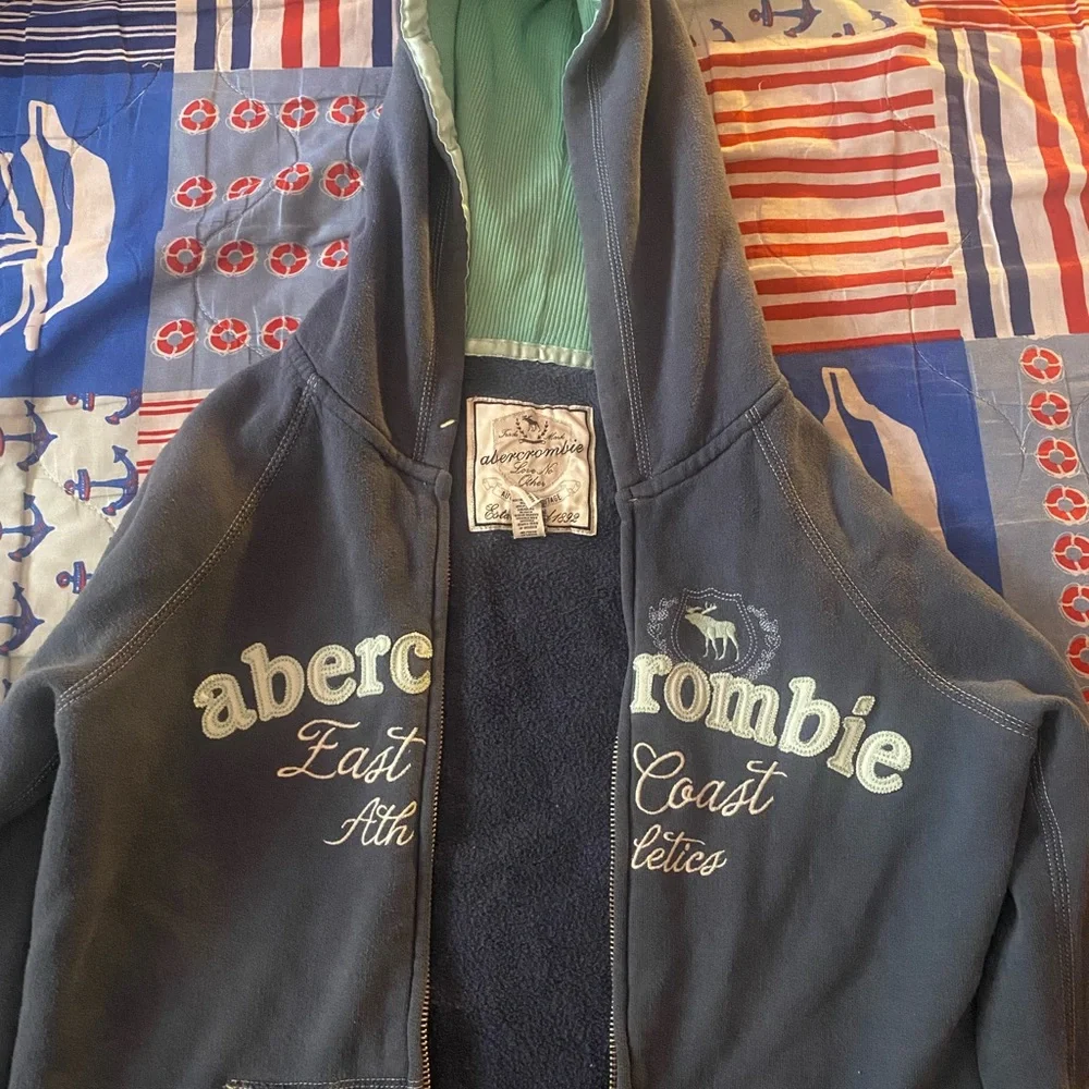 Abercrombie & Fitch Navy Blue Hoodie Jacket - Picture 1 of 4